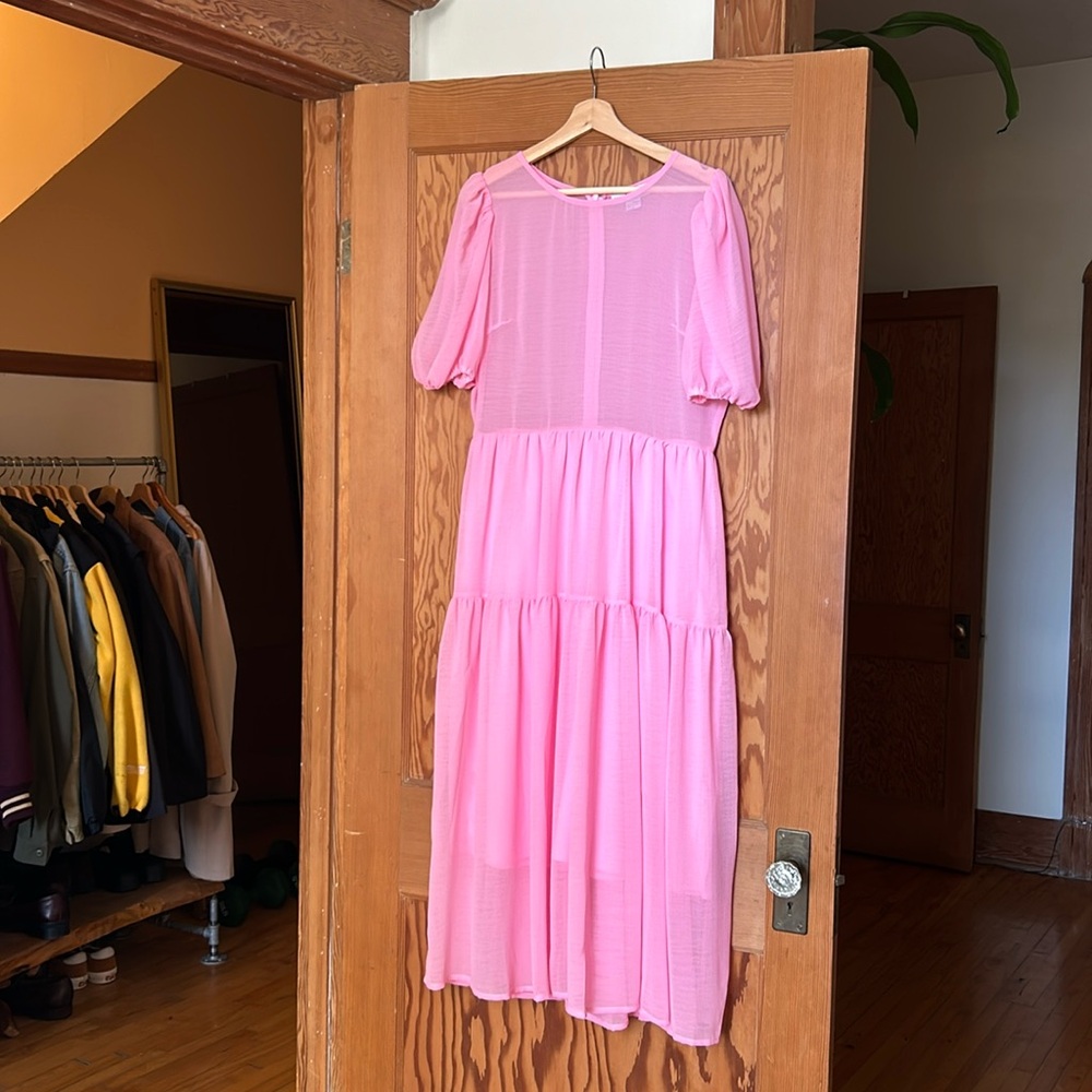 Pink Maxi dress « never fully dressed »